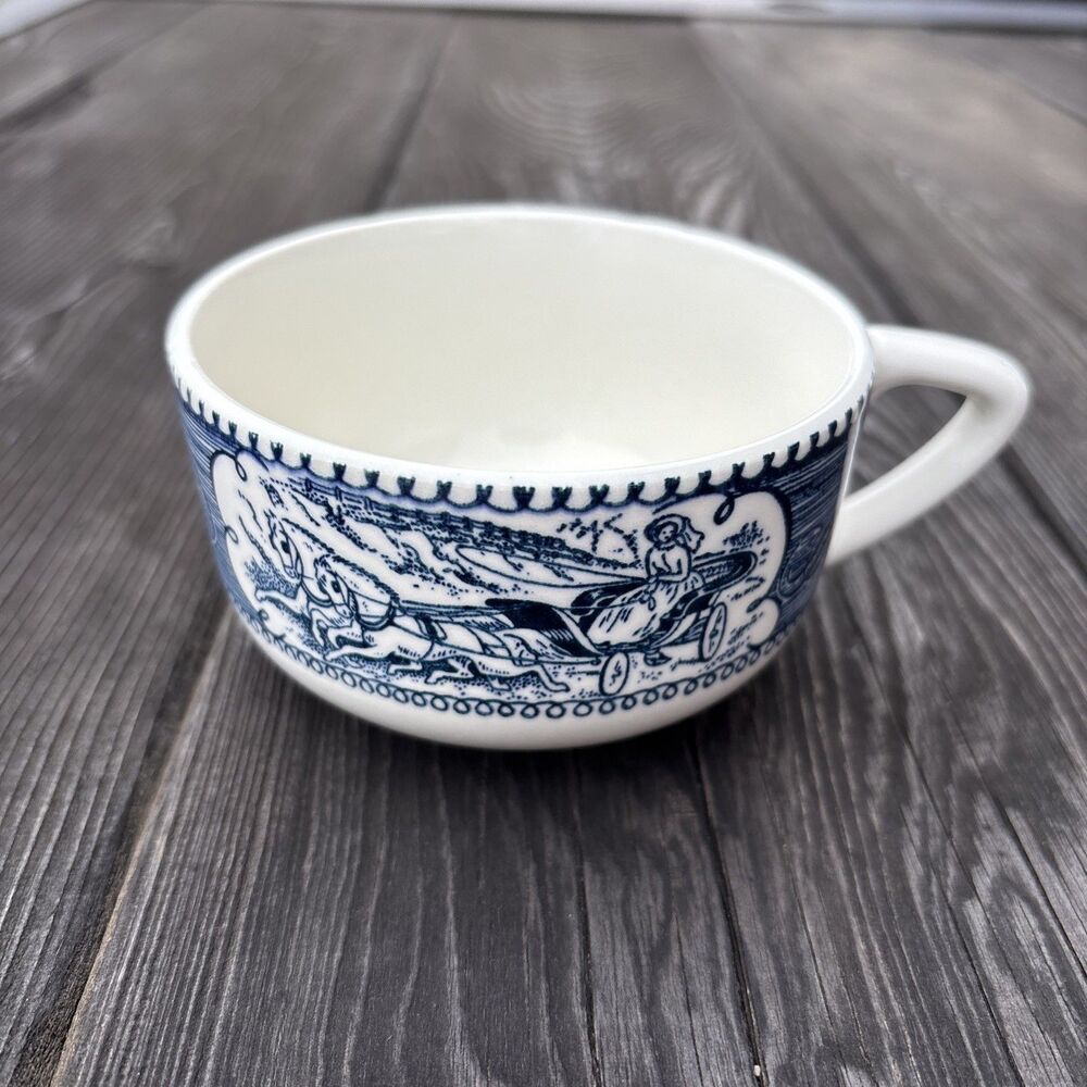 Vtg Royal Currier & Ives Blue White Coffee Cup Horse & Carriage Star of the Road